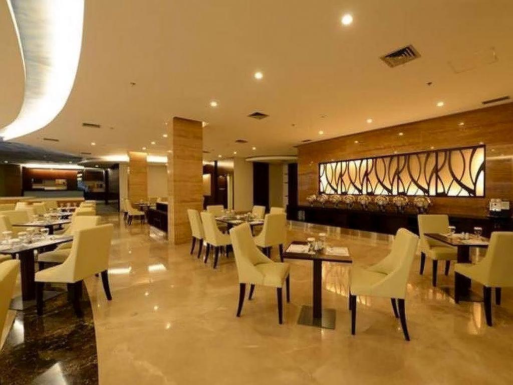 Hotel Falatehan Jakarta Exterior foto